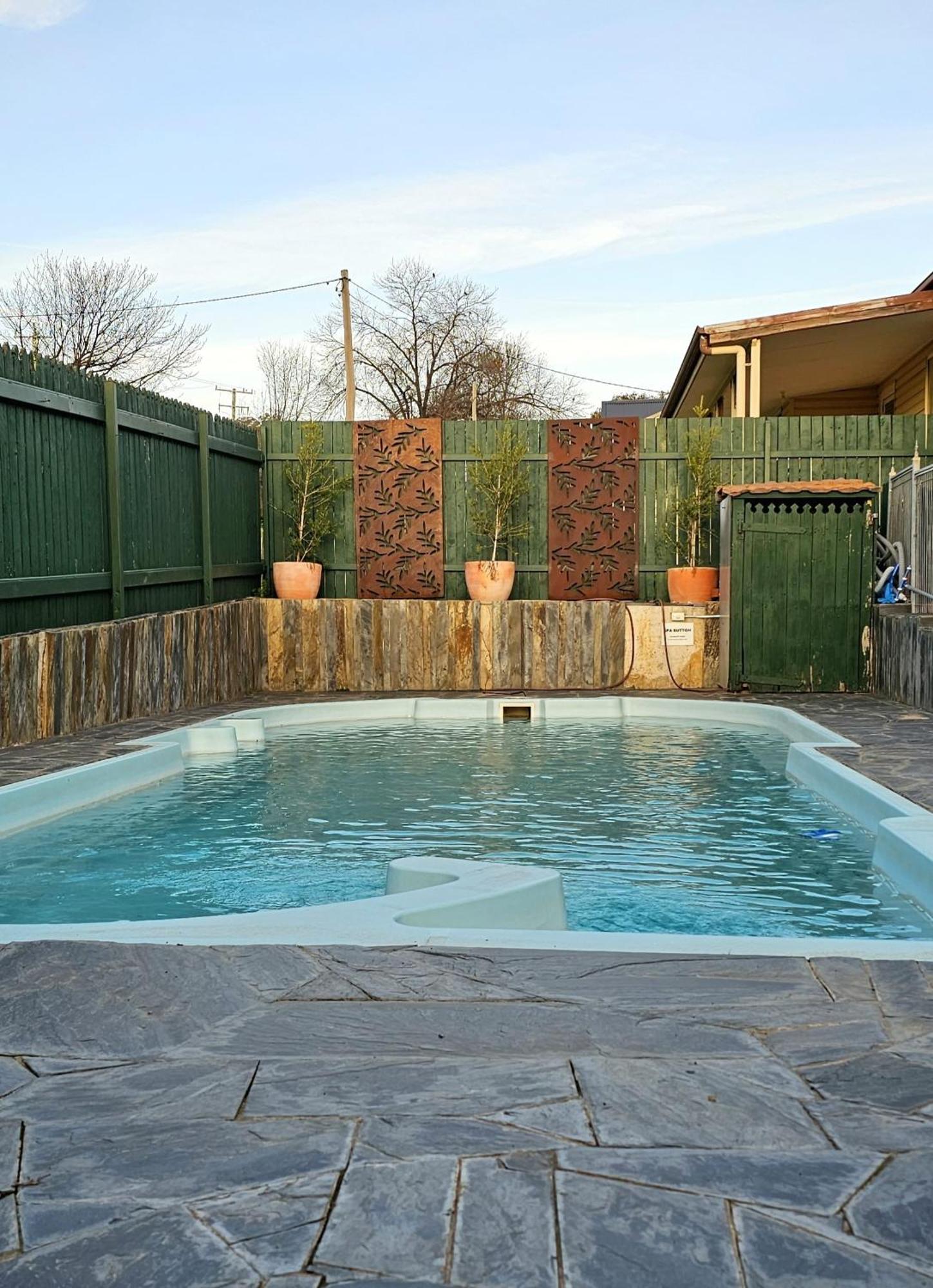 Poet'S Recall Motel Gundagai Bagian luar foto