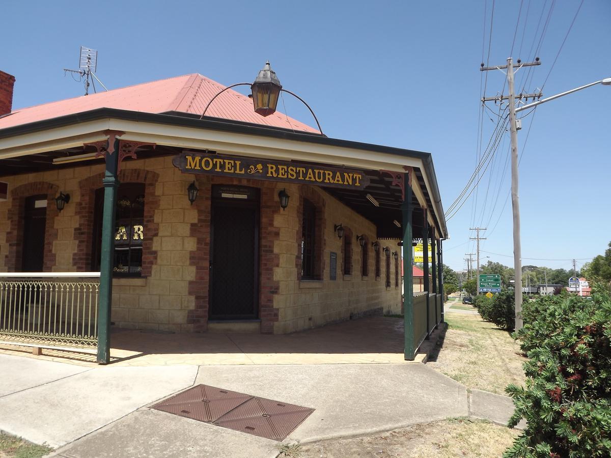 Poet'S Recall Motel Gundagai Bagian luar foto