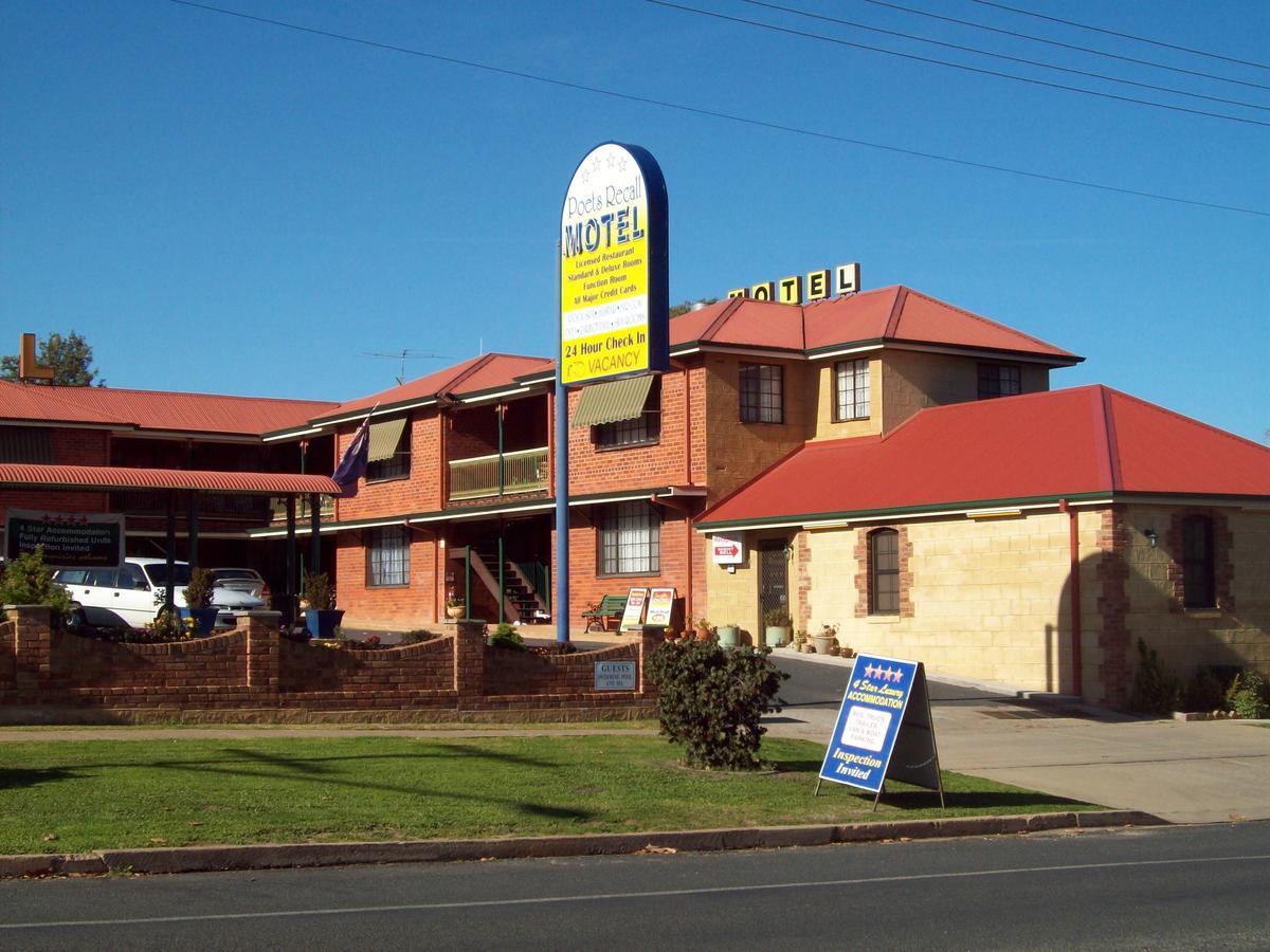 Poet'S Recall Motel Gundagai Bagian luar foto