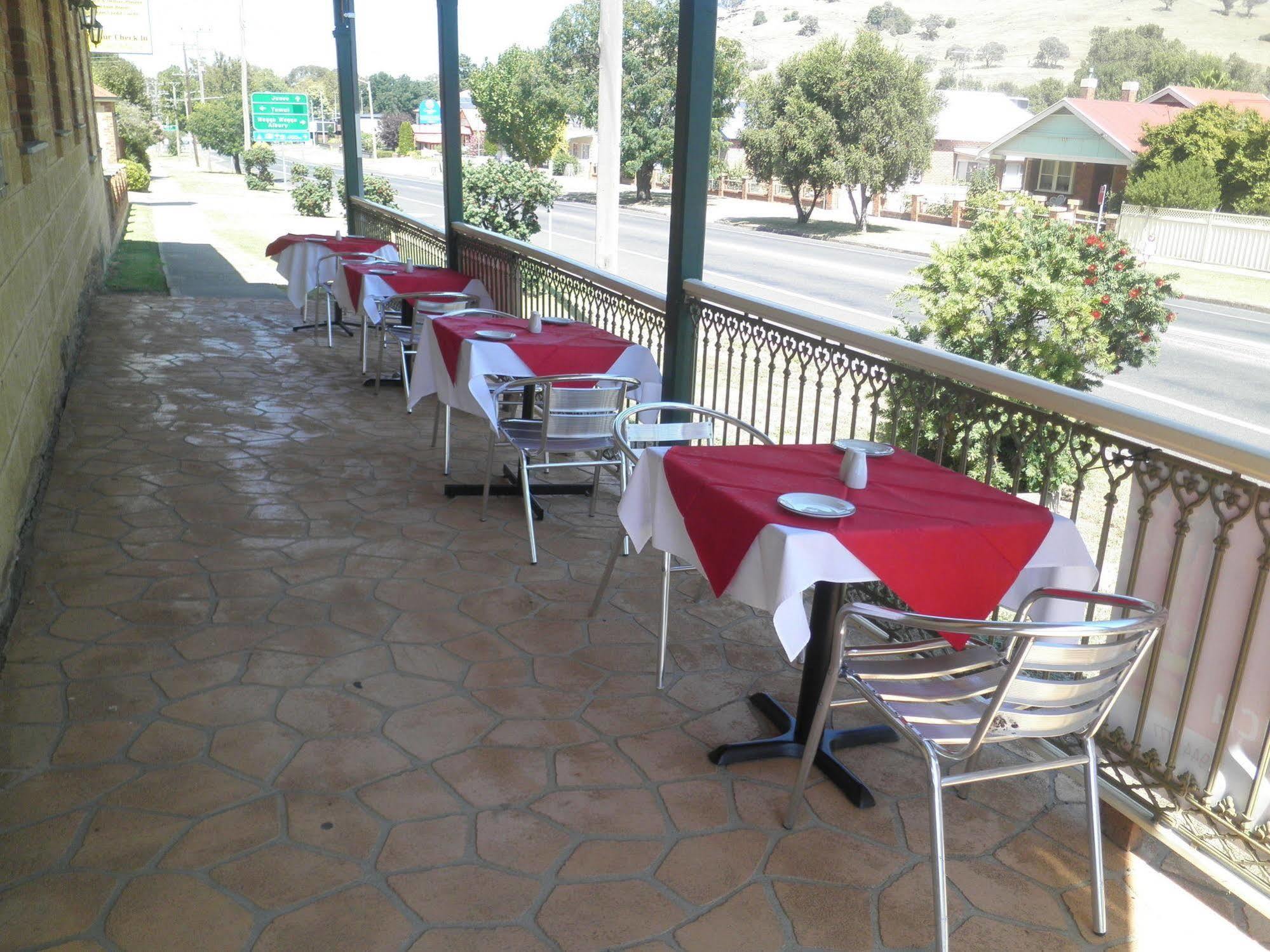 Poet'S Recall Motel Gundagai Bagian luar foto
